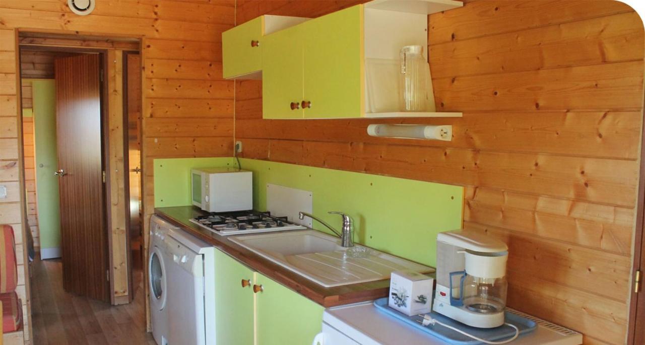 Camping Onlycamp Pierre & Sources Volvic Luaran gambar