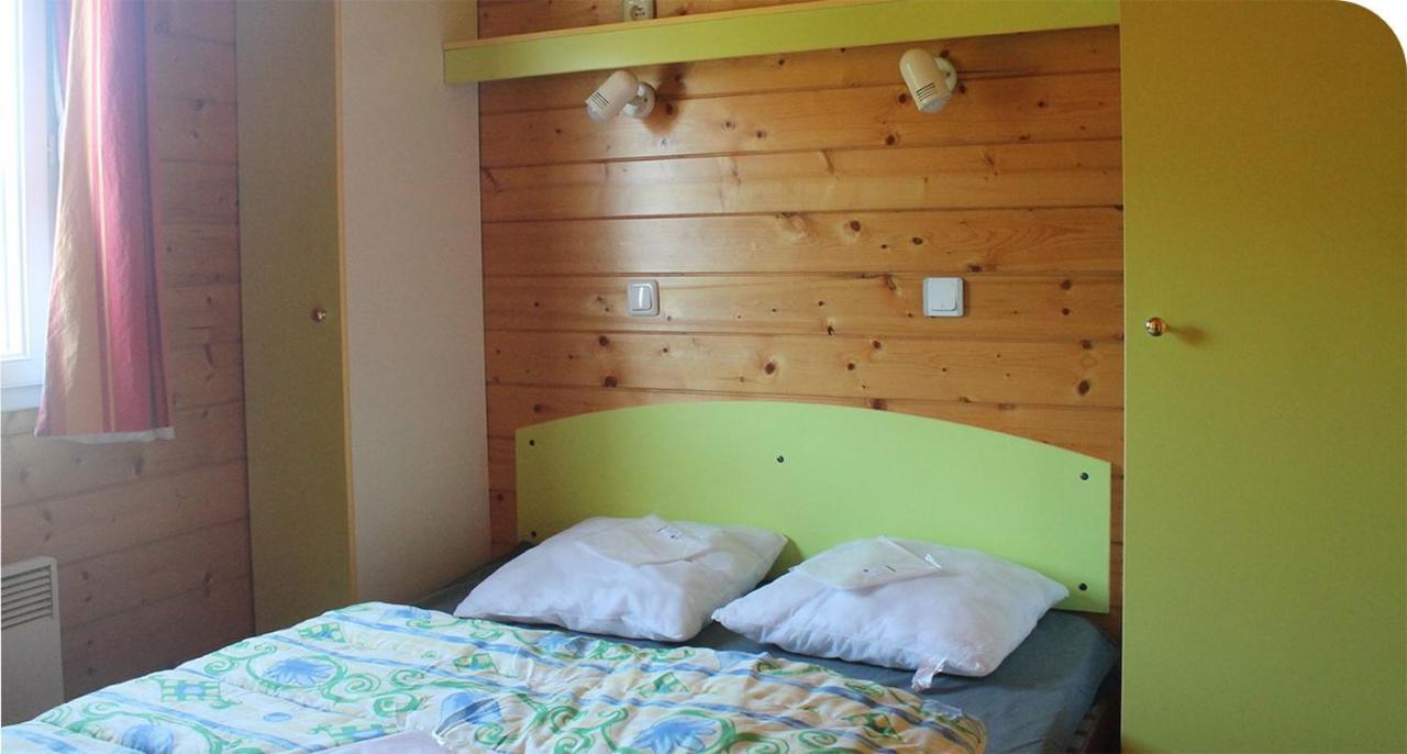 Camping Onlycamp Pierre & Sources Volvic Luaran gambar